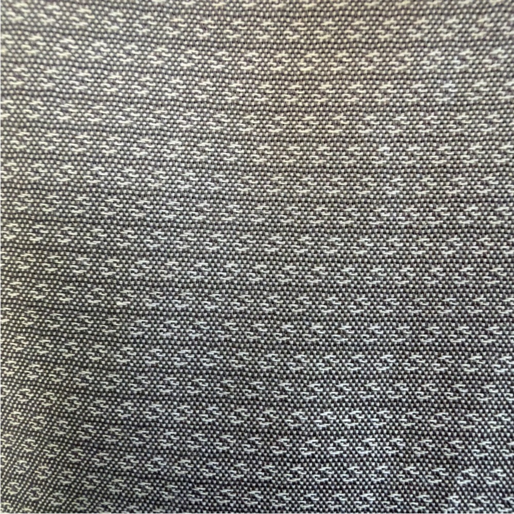 Hugo Boss Men's Med Slim Fit Gray Diamond Pattern Button Down Dress Shirt - Picture 6 of 8